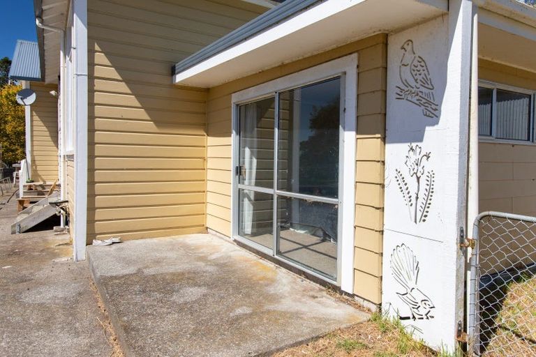 Photo of property in 680 Laws Road, Dannevirke, 4978