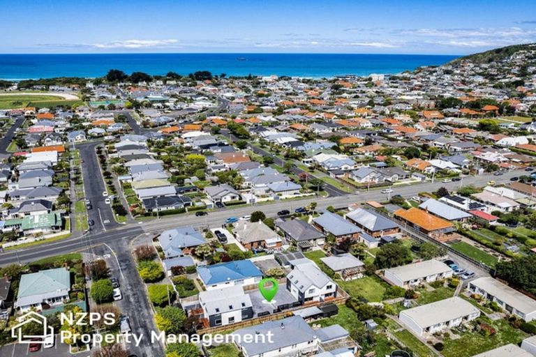 Photo of property in 2/208 Surrey Street, Saint Clair, Dunedin, 9012