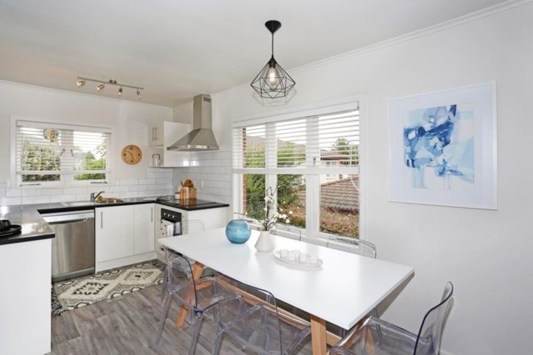 Photo of property in 4 Ingram Street, Papakura, 2110