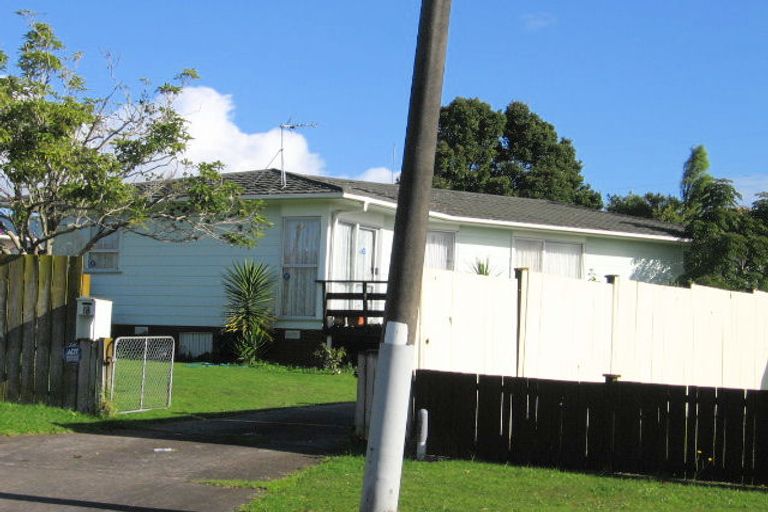 Photo of property in 18 Almay Place, Clover Park, Auckland, 2019