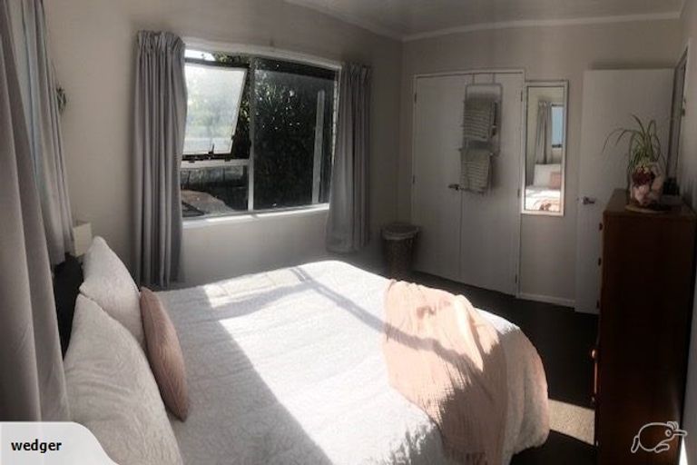 Photo of property in 2a Moorea Place, Mount Maunganui, 3116