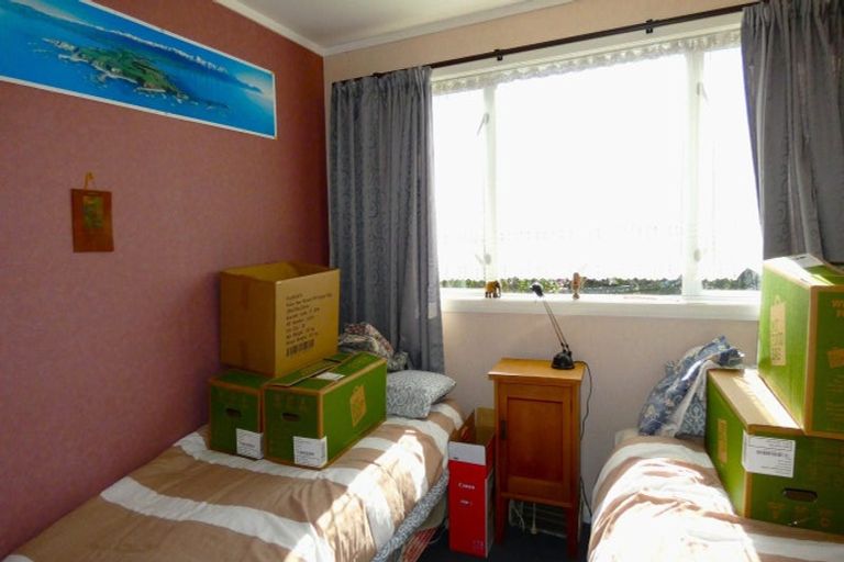 Photo of property in 106 Queen Street, Westport, 7825