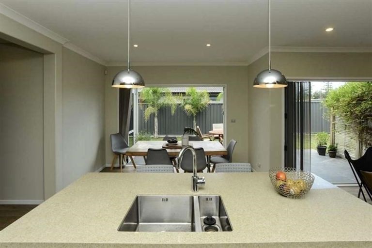 Photo of property in 24 Drake Crescent, Awatoto, Napier, 4110