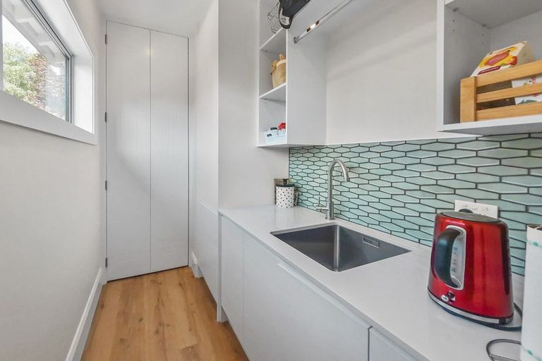 Photo of property in 2/24 Riverview Street, Beckenham, Christchurch, 8023