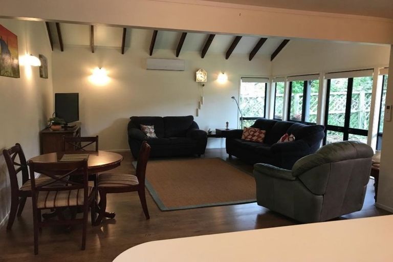 Photo of property in 3a Ascot Avenue, Henderson, Auckland, 0610