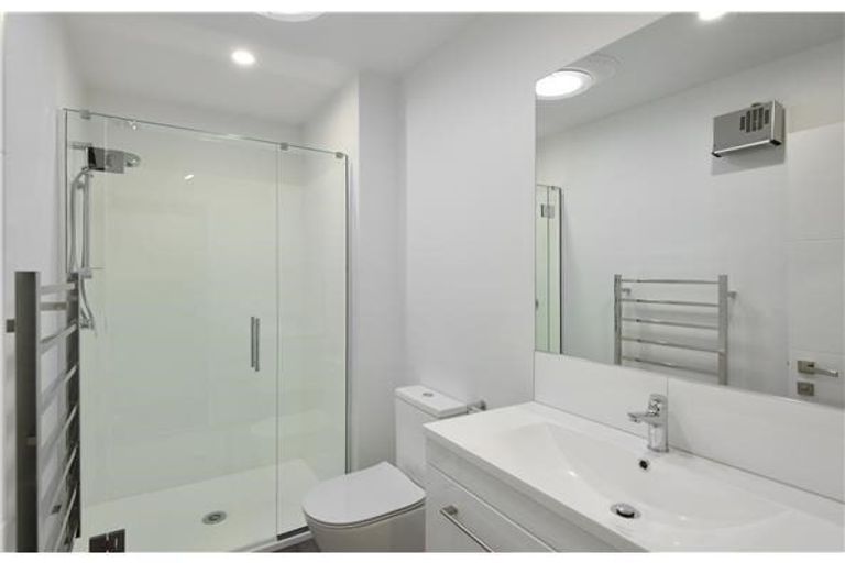 Photo of property in 52 Harvey Terrace, Richmond, Christchurch, 8013