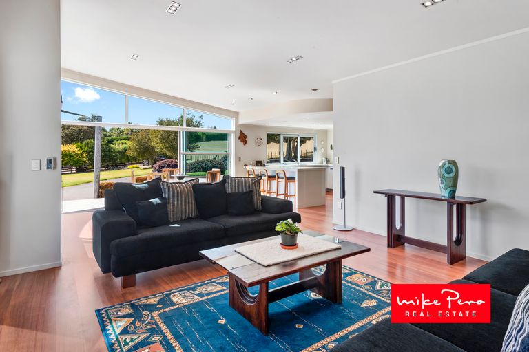 Photo of property in 66 Smithville Road, Te Kamo, Kamo, 0185