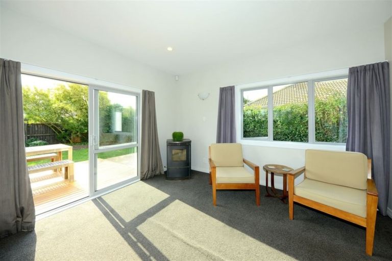 Photo of property in 22 Winsor Crescent, Spreydon, Christchurch, 8024