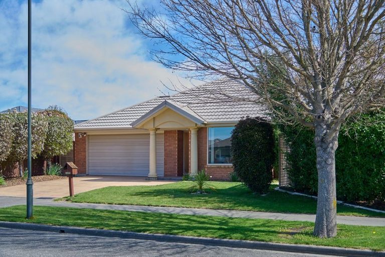 Photo of property in 5 Robinia Place, Wigram, Christchurch, 8042