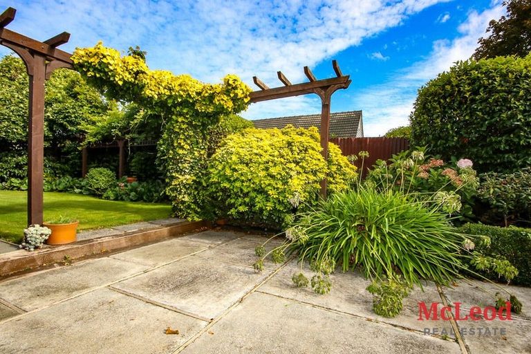 Photo of property in 18 Cameron Street, Ashburton, 7700