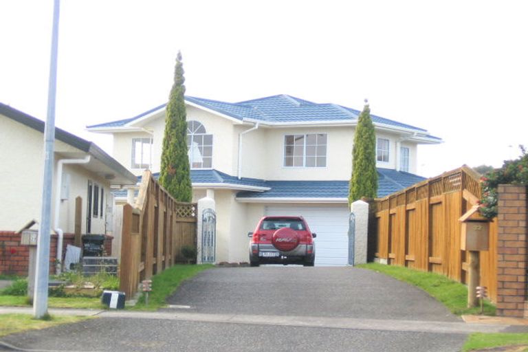 Photo of property in 22 Greenwood Place, Fitzherbert, Palmerston North, 4410