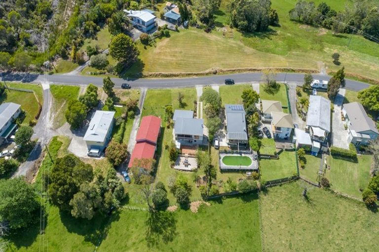 Photo of property in 42 Greenacres Drive, Kawakawa, 0210