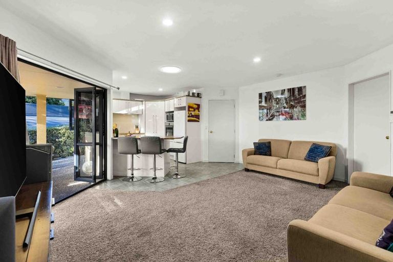 Photo of property in 58 Palmerston Road, Havelock North, 4130