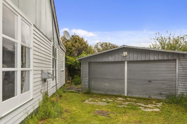 Photo of property in 22 Weka Grove, Elderslea, Upper Hutt, 5018