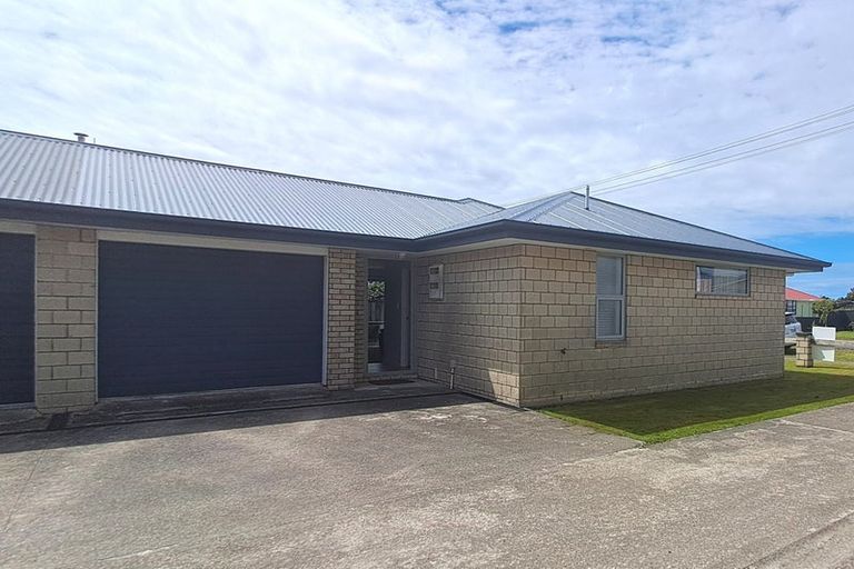 Photo of property in 148a Romilly Street, Westport, 7825