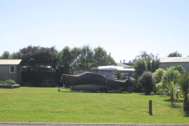 Photo of property in 17 Charles Green Drive, Cooks Beach, Whitianga, 3591