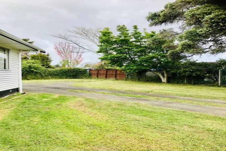 Photo of property in 35 Beeston Crescent, Manurewa, Auckland, 2102