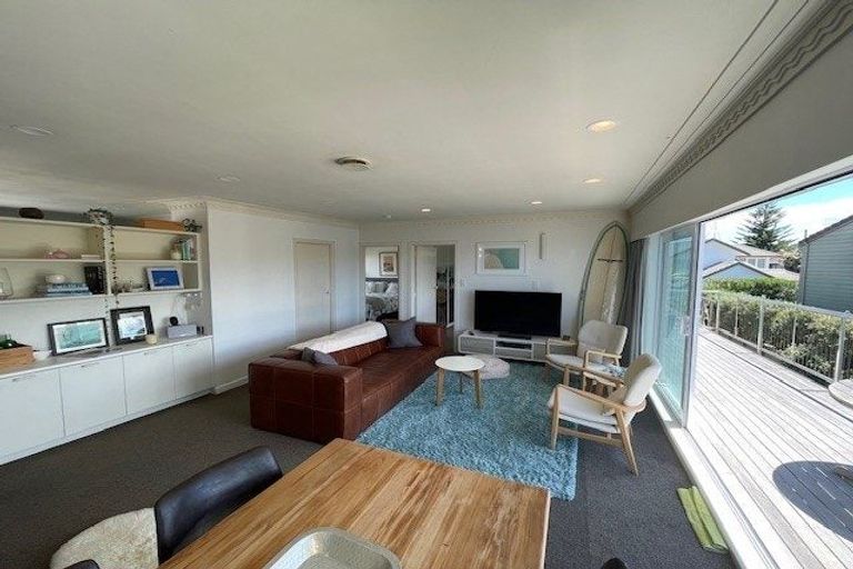 Photo of property in 2/23 Craig Road, Milford, Auckland, 0620