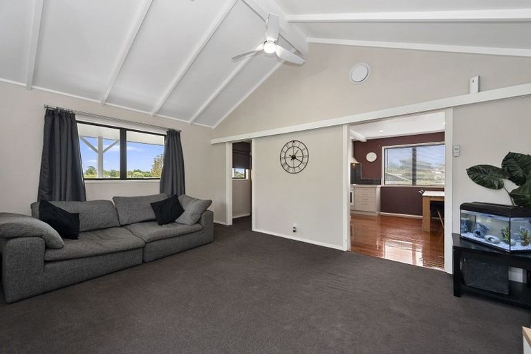 Photo of property in 27 Cypress Crescent, Pukete, Hamilton, 3200