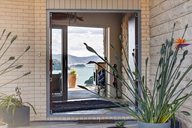 Photo of property in 35b Te Akau Drive, Russell, 0272