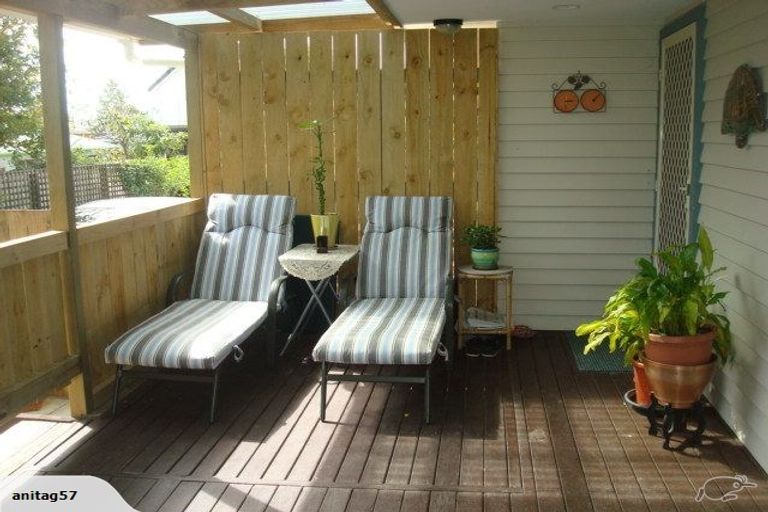 Photo of property in 3/127 Portage Road, New Lynn, Auckland, 0600