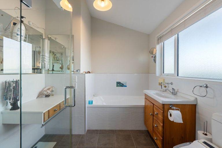 Photo of property in 13 Kabul Street, Khandallah, Wellington, 6035