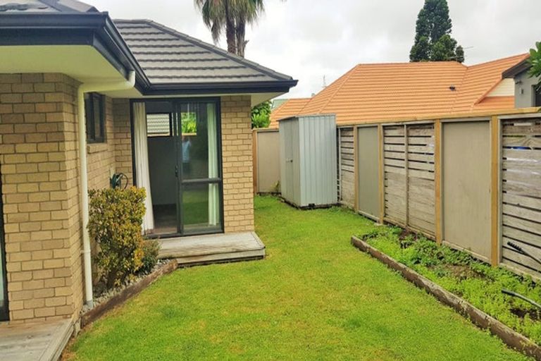 Photo of property in 10a Shepherds Road, Papakura, 2110