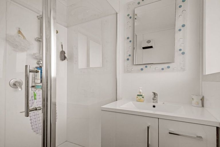 Photo of property in 39 Tamblyn Drive, Lake Roxburgh Village, Roxburgh, 9571