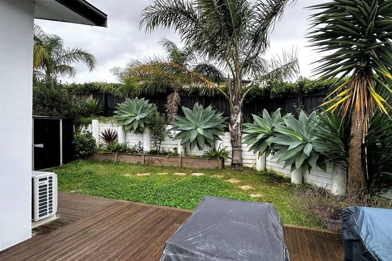 Photo of property in 56 Aspiring Avenue, Flat Bush, Auckland, 2019