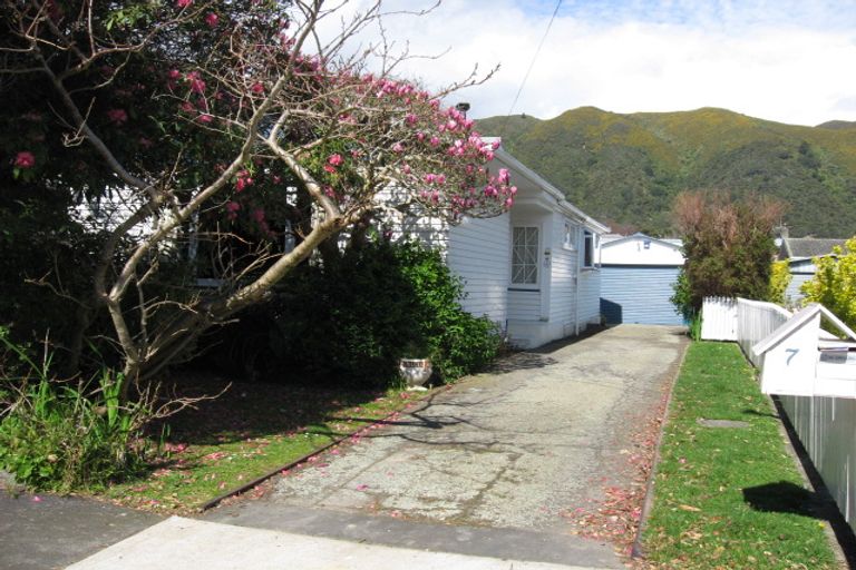 Photo of property in 7 Fergusson Street, Waterloo, Lower Hutt, 5011