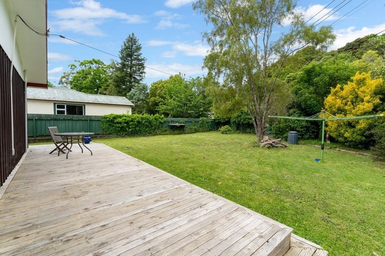 Photo of property in 3 Rata Street, Birchville, Upper Hutt, 5018
