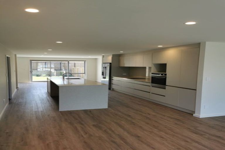 Photo of property in 25 Gunn Way, Hobsonville, Auckland, 0616