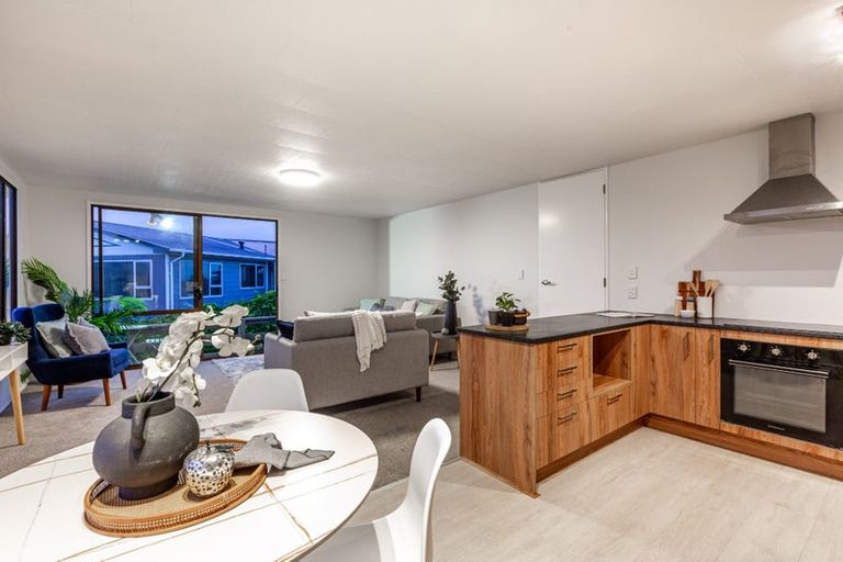 Photo of property in 7 Humphreys Grove, Titahi Bay, Porirua, 5022