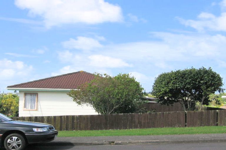Photo of property in 44 Solar Road, Glen Eden, Auckland, 0602