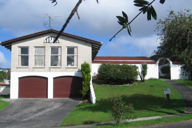 Photo of property in 10 Maxwelton Drive, Mairangi Bay, Auckland, 0630