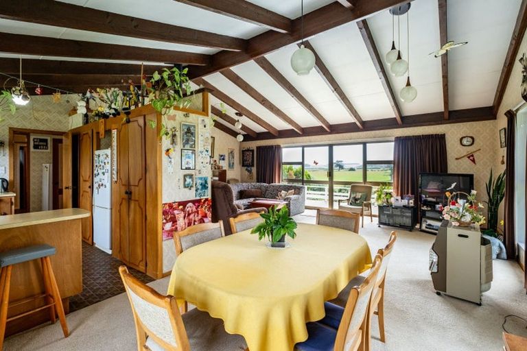 Photo of property in Mangawhero Road, Eltham, 4398