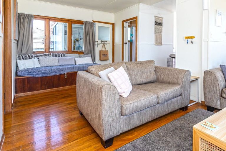 Photo of property in 124 Hampton Road, Whangamata, 3620