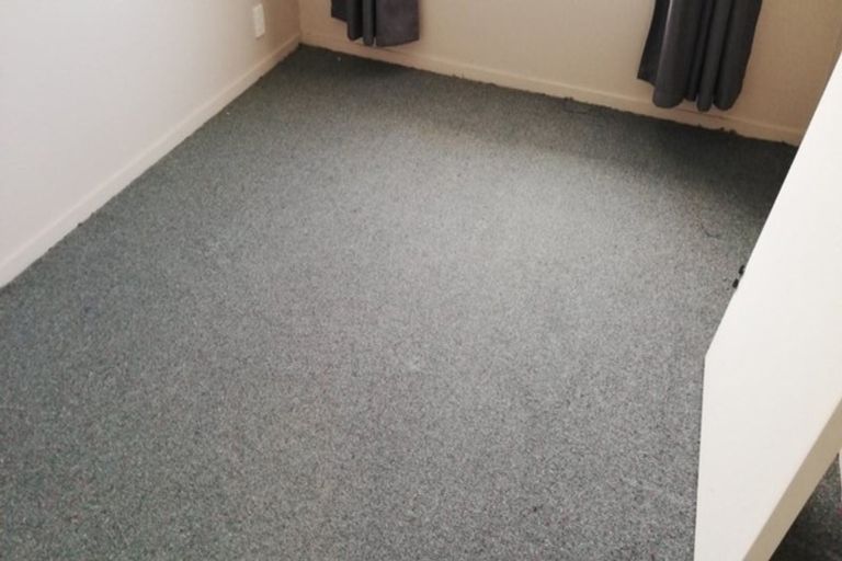 Photo of property in 3 Kathleen Crescent, Hornby, Christchurch, 8042