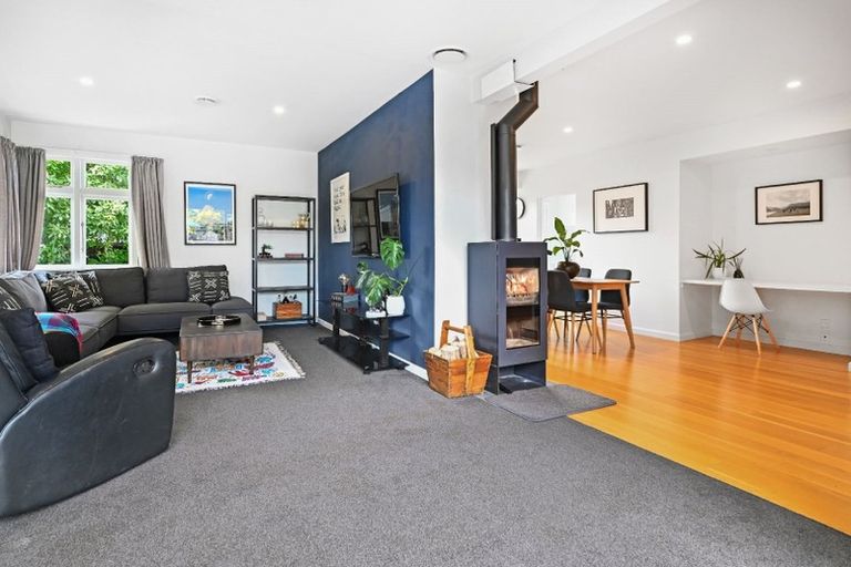 Photo of property in 98 Hamilton Avenue, Ilam, Christchurch, 8041