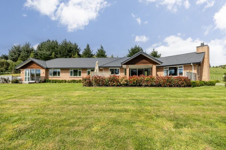 Photo of property in 93 Watts Street, Waipawa, 4277