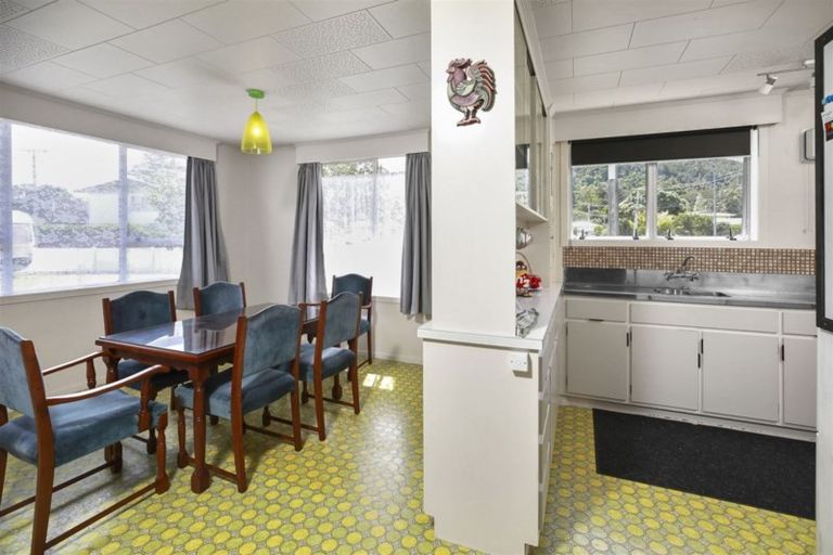 Photo of property in 1 West Crescent, Te Puru, Thames, 3575