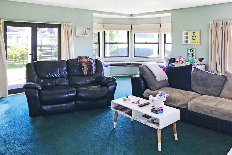 Photo of property in 254 Moteo Pa Road, Puketapu, Napier, 4183