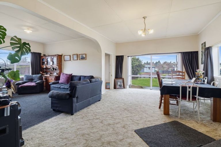 Photo of property in 50 Pitt Street, Raetihi, 4632