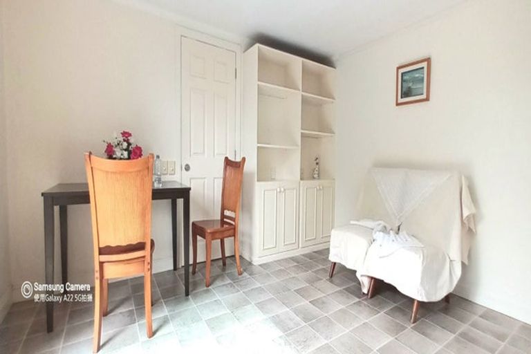 Photo of property in 2/14 Walter Street, Hauraki, Auckland, 0622