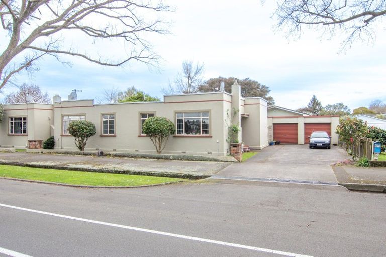 Photo of property in 113 Victoria Avenue, Hokowhitu, Palmerston North, 4410