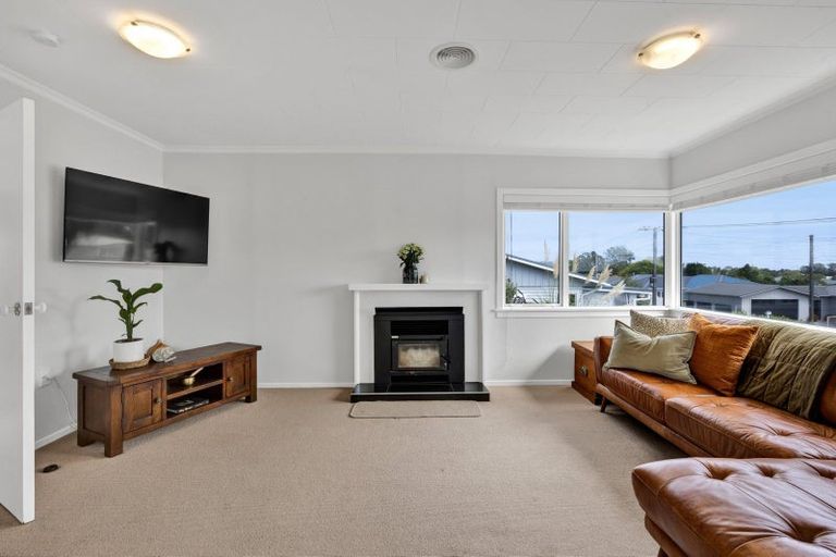 Photo of property in 16 Clyde Street, Ferndale, New Plymouth, 4310