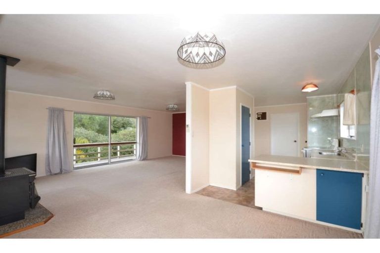Photo of property in 83 Rangitane Loop Road, Kerikeri, 0294