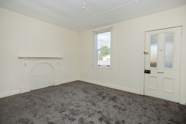 Photo of property in 21 London Street, Dannevirke, 4930