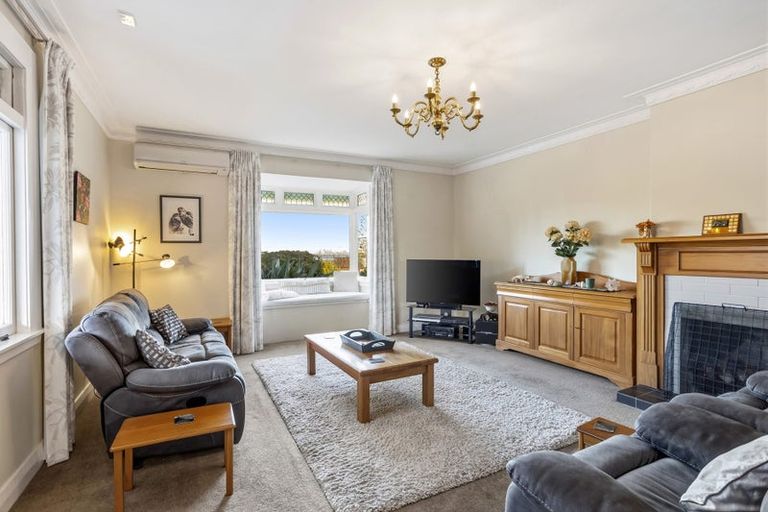 Photo of property in 46 Rewarewa Road, Te Atatu Peninsula, Auckland, 0610