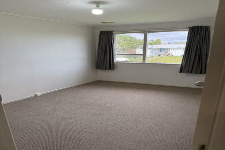 Photo of property in 16 Otira Grove, Kelson, Lower Hutt, 5010